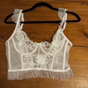 Commense lace top
